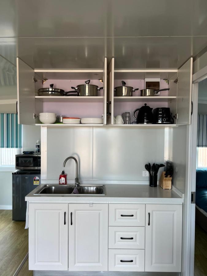 White Cliffs Self Contained Cabin Accommodation 외부 사진