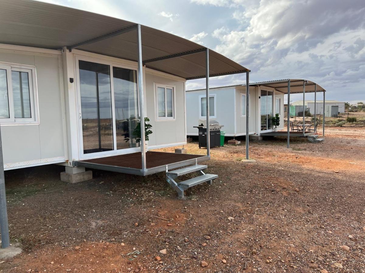 White Cliffs Self Contained Cabin Accommodation 외부 사진