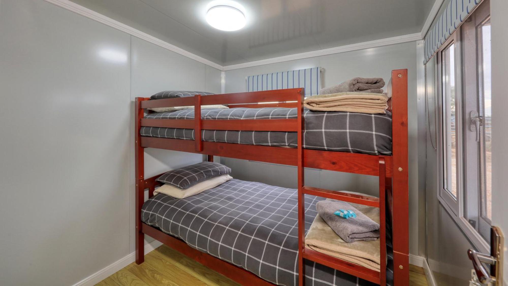White Cliffs Self Contained Cabin Accommodation 외부 사진